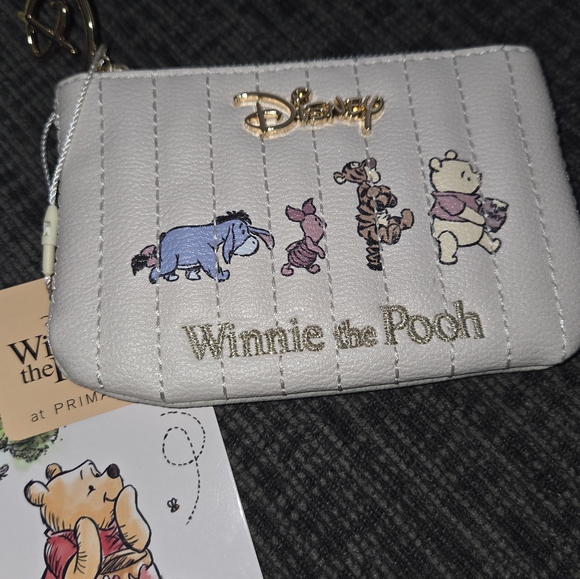 Disney Winnie The Pooh Tigger Piglet Eeyore Zippered Pouch Coin Cash Quilted - Picture 1 of 3
